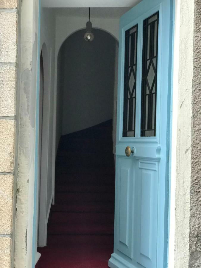 Appartement Au Coeur Du Quartier Historique Vannes Esterno foto